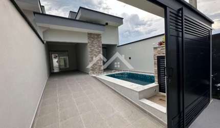 Casa com piscina à venda em Peruíbe