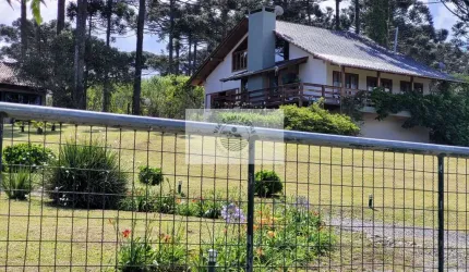 Sítio com 6.400 m³, com uma casa imponente de 4 dormitórios, com linda vista, poucos metros do asfalto