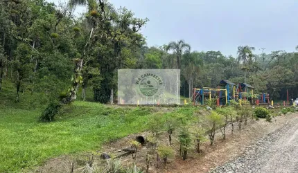 Terreno em condomínio fechado de campo na subida da serra de Campo Alegre, aceita carro e parcelamento