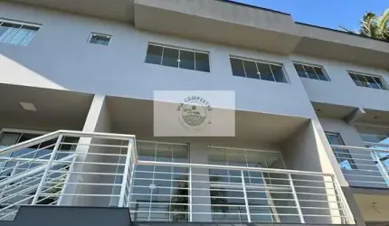 Sobrado em Condomínio no bairro Glória