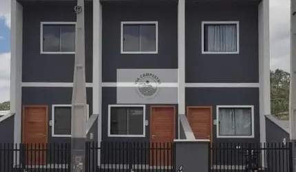 Sobrado Geminado no bairro Nova Brasília