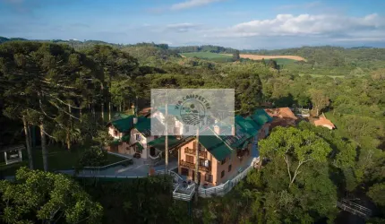 OPORTUNIDADE singular em Campo Alegre, SC - estilo “Porteira Fechada'. Pousada com área de 100 mil m², rio com belíssima Cachoeira, 22 suites