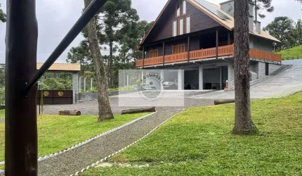 Sitio com casa alto padrão em Campo Alegre com 4.200 m², tudo cercado, duas casas, acabamento de primeira, analisa permuta