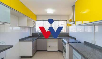 Apartamento com 3 dormitórios à venda,134.00 m , por R  650.000,00 a 400 metros do Jardim Botânico.