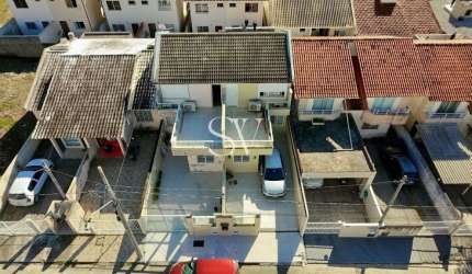 Casa Sobrado a venda com 02 Dormitórios sendo 01 Suíte em São Sebastião/ Palhoça, SC