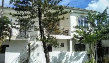 VENDO - 02 CASAS (Pisos Térreo e Superior)