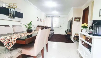 Sobrado com 3 dormitórios à venda, 164 m² por R$ 719.900,00 - Portão - Curitiba/PR