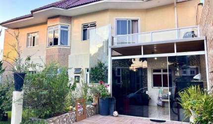 Casa com 6 dormitórios à venda, 250 m² por R$ 1.150.000,00 - Fazendinha - Curitiba/PR