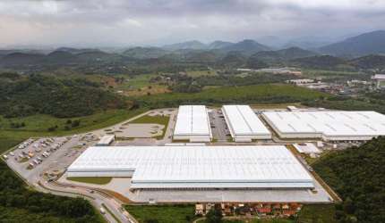 Galpão / Barracão para Locação em Duque de Caxias, Vila Actura