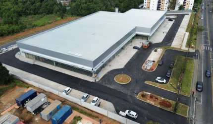 Comercial para Locação em Curitiba, Xaxim