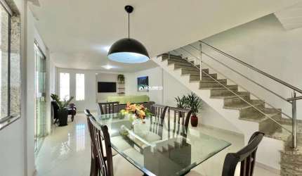 Casa com 3 quartos à venda na Vila Velha, 41, Praia do Morro, Guarapari por R$ 950.000