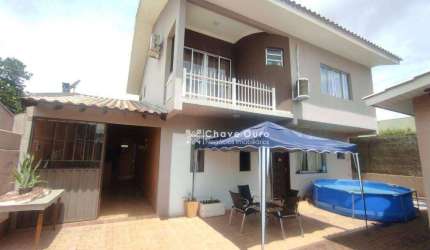Sobrado com 4 dormitórios à venda, 250 m² por R$ 1.600.000,00 - Região do Lago 3 - Cascavel/PR