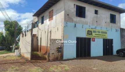 Sobrado à venda, 222 m² por R$ 298.000,00 - Veneza - Cascavel/PR