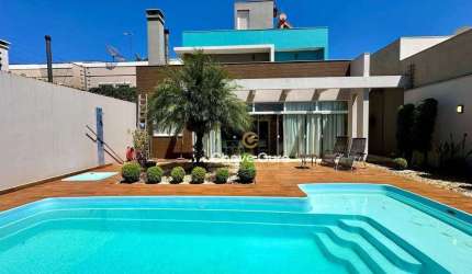Sobrado à venda, 245 m² por R$ 1.650.000,00 - Jardim Gisela - Toledo/PR