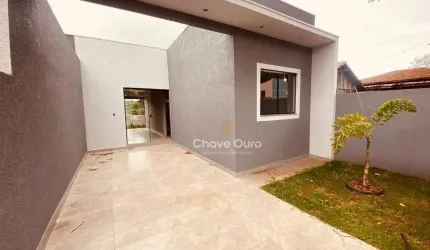 Casa com 02 quartos ,passagem lateral  e sobra de terreno na Vila Pioneira