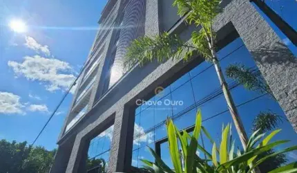 Apartamento Duplex com 3 suítes , elevador privativo , jacuzzi e area de festa com vista privilegiada e permanente do Lago Municipal