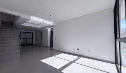 BAIXOU!!! Oportunidade -Sobrado  3 dorm. c/ suíte - Condomínio Fechado