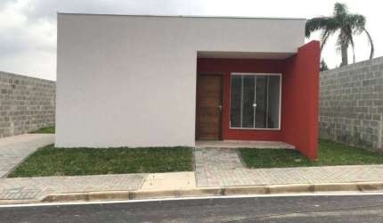 Casa com 3 quartos à venda no Parque do Embu, Colombo  por R$ 273.000