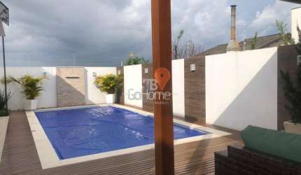 Casa com Piscina: 3 Suítes - Walville - Bairro Jardim Europa