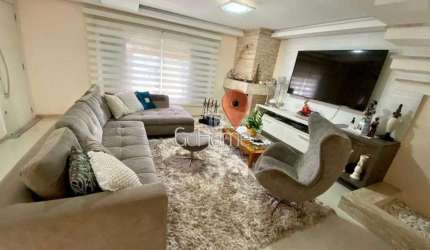 Casa com 3 Dormitórios e Lazer Completo: Semimobiliada, Presidente Médici