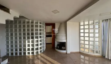 Cobertura triplex à venda no Centro de Chapecó, 4 quartos, suíte e terraço