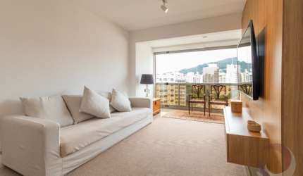 Apartamento próximo ao colégio Catarinense