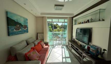 Apartamento em Jurerê com 3 suítes