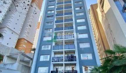 Apartamento impecável próximo à Praça do Japão.
