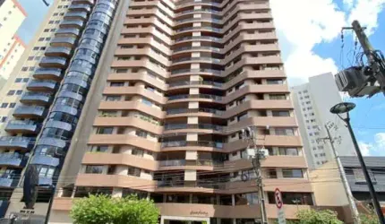 Apartamento em Água Verde - Curitiba, PR