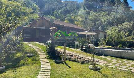 Casa para Venda em Nova Friburgo, Mury, 2 dormitórios, 1 suíte, 2 banheiros, 1 vaga