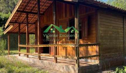 Casa em Condomínio para Venda em Nova Friburgo, Stucky, 2 dormitórios, 1 banheiro, 2 vagas