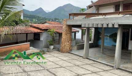 Casa para Venda em Nova Friburgo, Cônego, 5 dormitórios, 2 suítes, 4 banheiros, 5 vagas