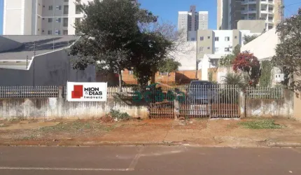 Terreno a venda na região do bairro Cancelli, poucas quadras da Av. Brasil com 570M²