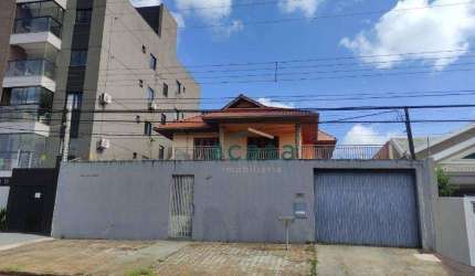 Sobrado à venda com 5 dormitórios no Bairro Maria Luiza por R$ 2.150.000,00, Cascavel, PR