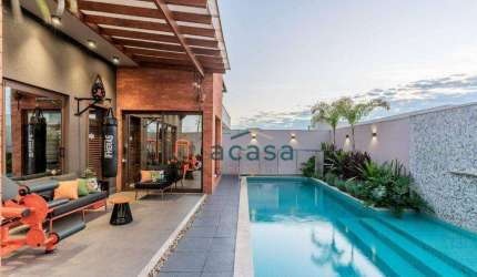 Sobrado alto padrão com 4 suítes e piscina à venda, 291 m² por R$ 2.680.000 - Alto Alegre - Cascavel/PR