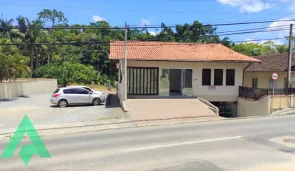 Casa com 6 quartos à venda no Itoupava Norte, Blumenau , 295 m2 por R$ 1.150.000