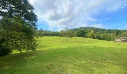 Chácara / sítio à venda no Badenfurt, Blumenau  por R$ 1.728.000