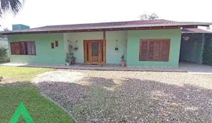 Casa com 3 quartos à venda na Bela Vista, Gaspar , 159 m2 por R$ 870.000
