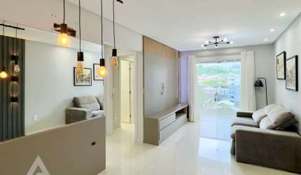 Apartamento com 2 quartos à venda em Água Verde, Blumenau , 70 m2 por R$ 580.000