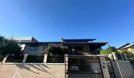 Casa com 4 quartos à venda na Escola Agrícola, Blumenau , 290 m2 por R$ 1.780.000