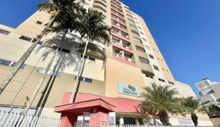 Apartamento com 2 quartos para alugar no Centro, Blumenau , 75 m2 por R$ 3.000