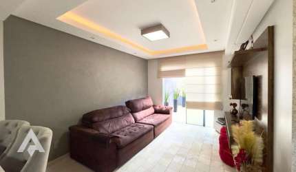 Casa com 3 quartos à venda no Velha Central, Blumenau , 121 m2 por R$ 700.000