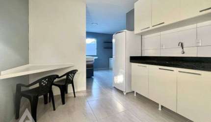 Apartamento com 1 quarto para alugar em Água Verde, Blumenau , 27 m2 por R$ 1.340