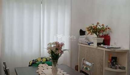 Sobrado à venda em Cascavel, Neva, com 2 quartos, com 132 m²