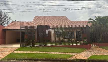 Casa à venda em Cascavel, Country, com 3 quartos, com 300 m²