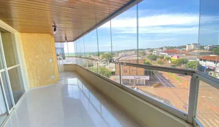 Apartamento à venda em Palotina, Centro, com 3 quartos, com 190.2 m²