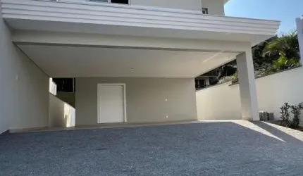 Casa com 2 quartos à venda na Rua Campo Alegre, 50, Glória, Joinville, 270 m2 por R$ 2.350.000