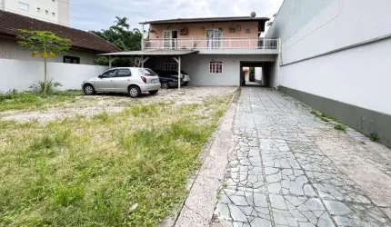 Terreno à venda, 636 m² por R$ 1.800.000,00 - Velha - Blumenau/SC