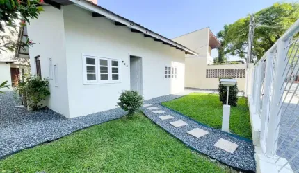 Casa com 2 dormitórios à venda, 93 m² por R$ 1.000.000,00 - Ponta Aguda - Blumenau/SC