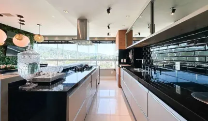 Cobertura com 3 dormitórios à venda, 201 m² por R$ 2.900.000 - Velha - Blumenau/SC